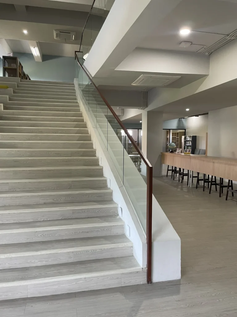 Senior School Pakuwon City Library